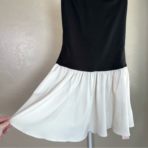 Sold - Picture 6 of 9